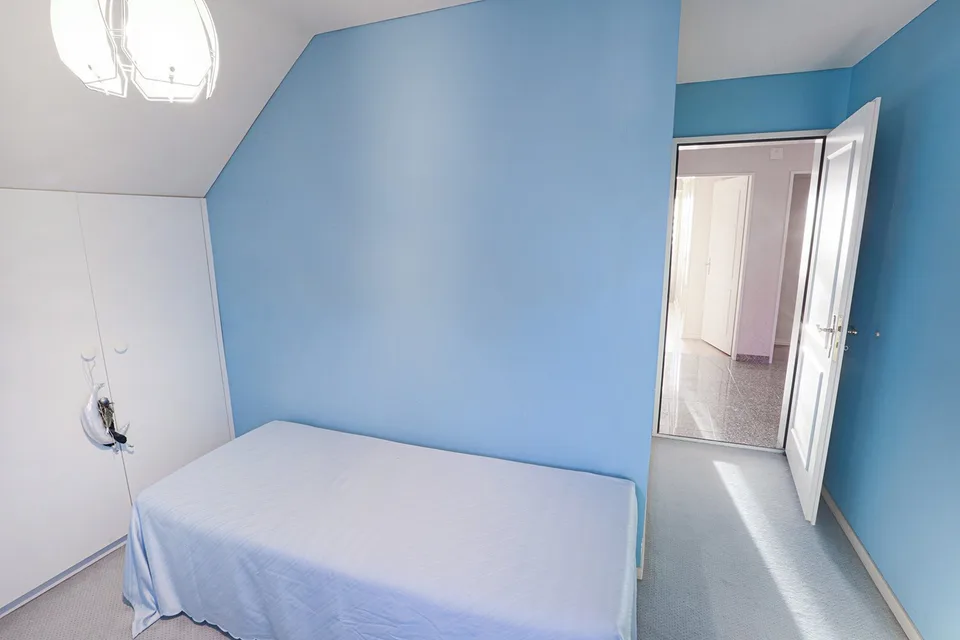Maison de famille charmante de 7,5 pièces dans un quartier calme et central – photo 11 sur 18