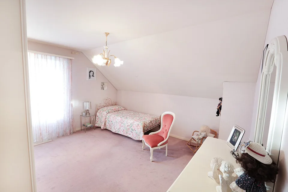 Maison de famille charmante de 7,5 pièces dans un quartier calme et central – photo 12 sur 18