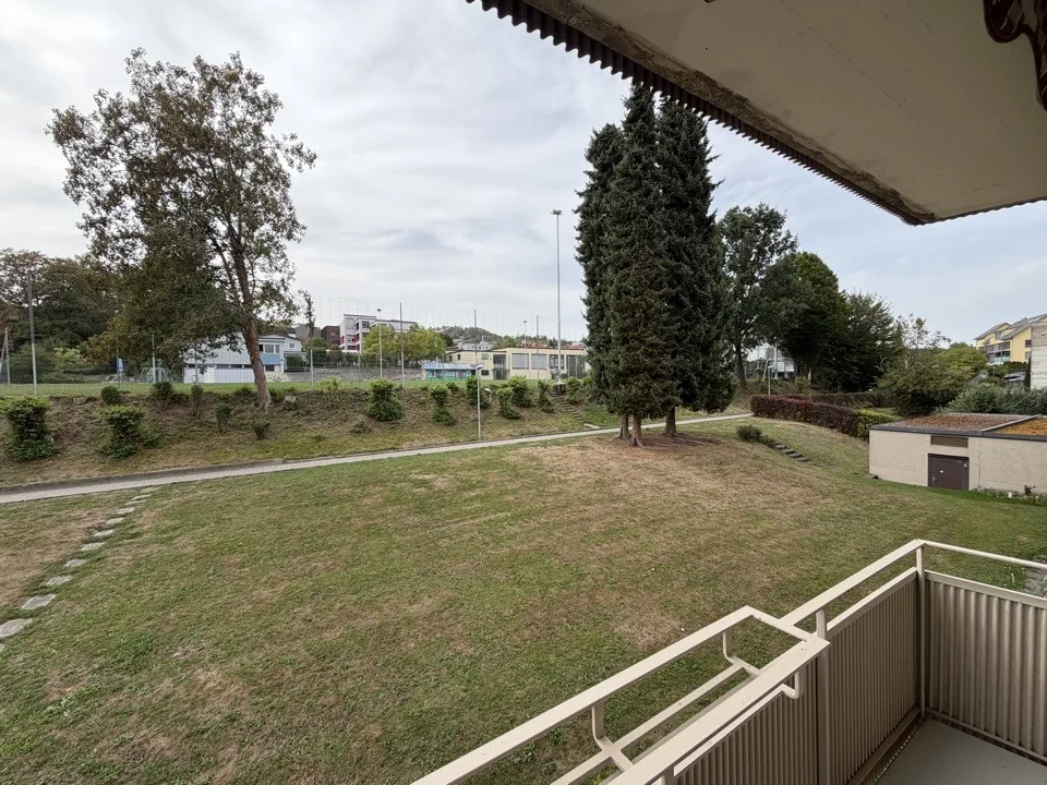 Freshly renovated, quiet and sunny location with balcony