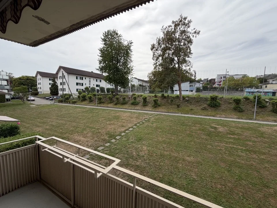 Freshly renovated, quiet and sunny location with balcony