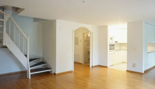 4,5 Zimmer Maisonette Erdgeschoss sehr schön