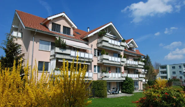 4,5 Zimmer Maisonette Erdgeschoss sehr schön