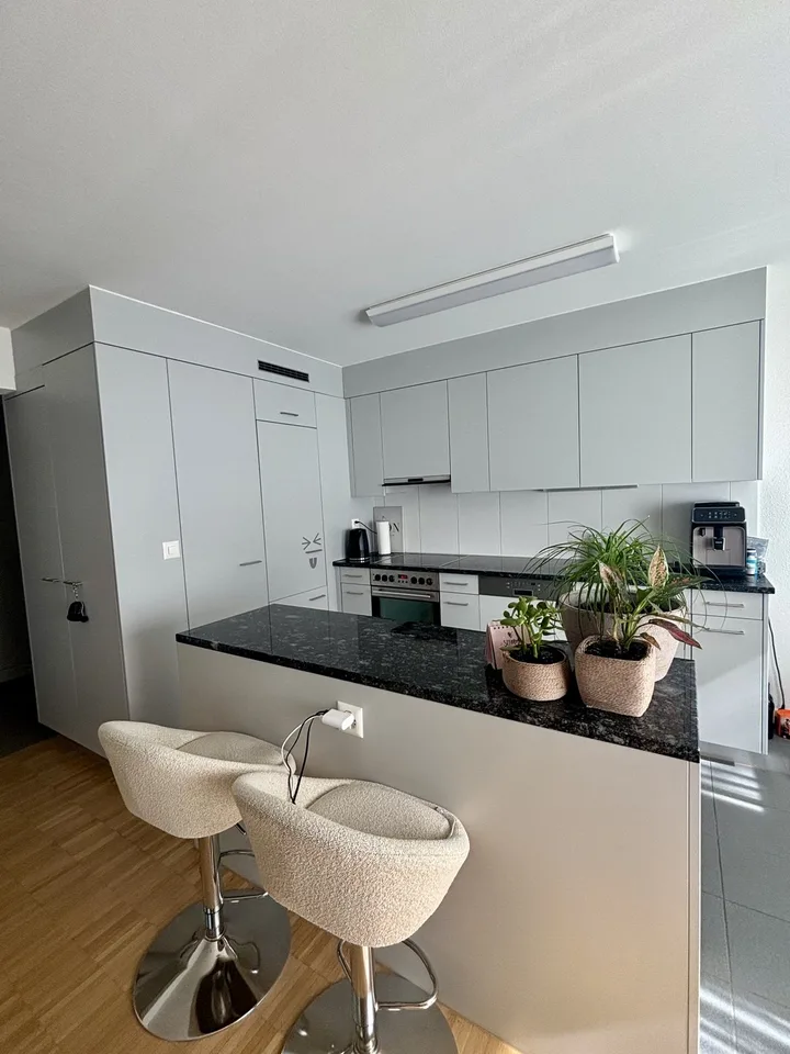 Befristete 2.5 Zimmer-Wohnung in Bassersdorf