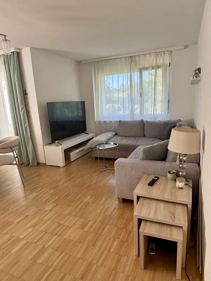 Befristete 2.5 Zimmer-Wohnung in Bassersdorf