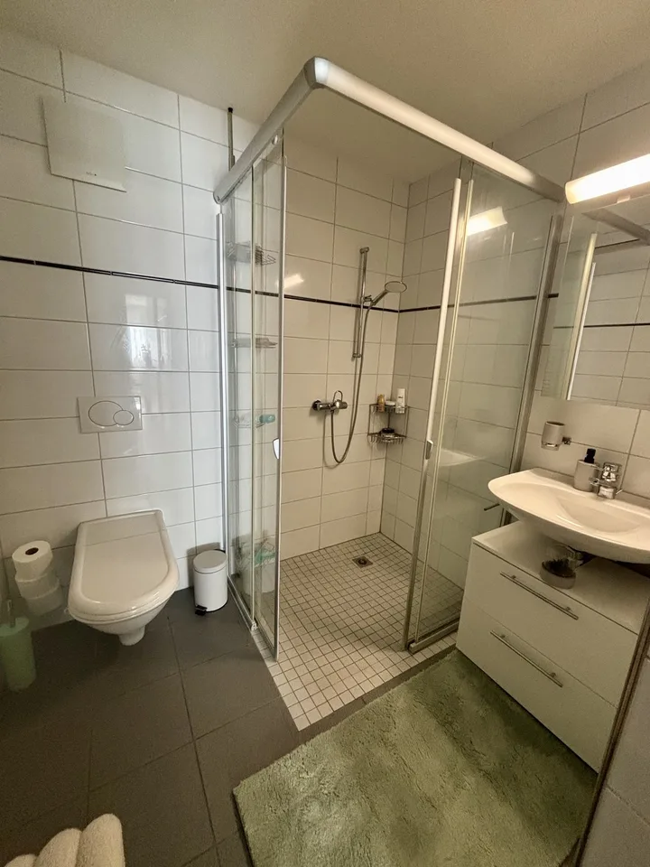 Befristete 2.5 Zimmer-Wohnung in Bassersdorf