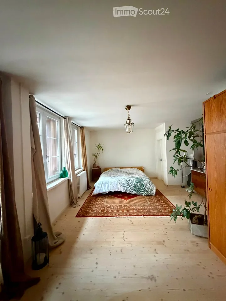 Charming 1-room apartment in Renan BE
