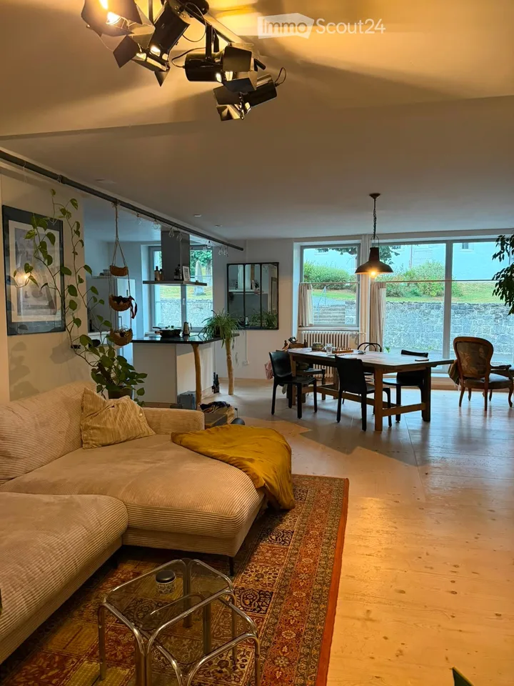 Charming 1-room apartment in Renan BE