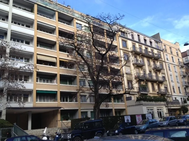 Sehr schönes renoviertes 3-Zimmer-Apartment in Champel