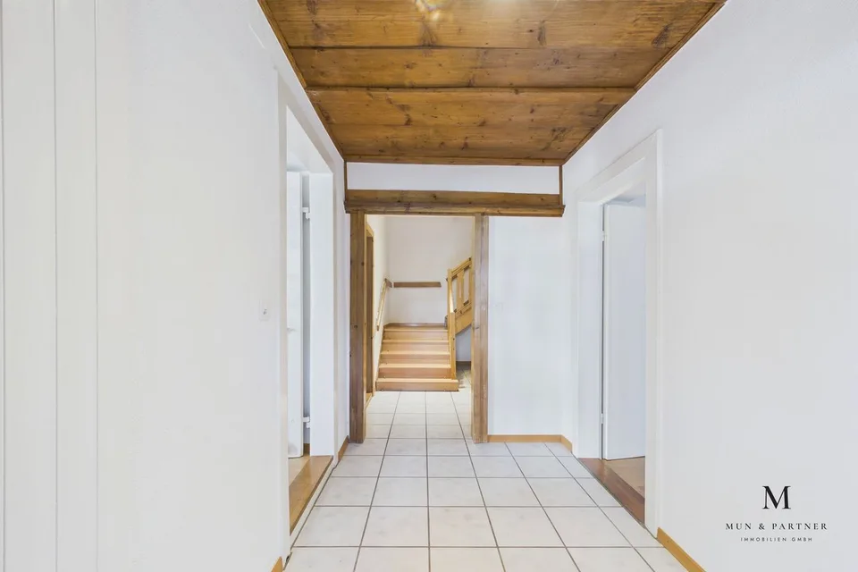 6.5 Room Maisonette Apartment