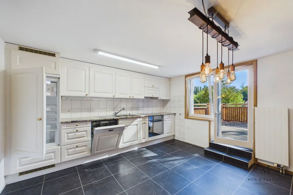 6.5 Room Maisonette Apartment