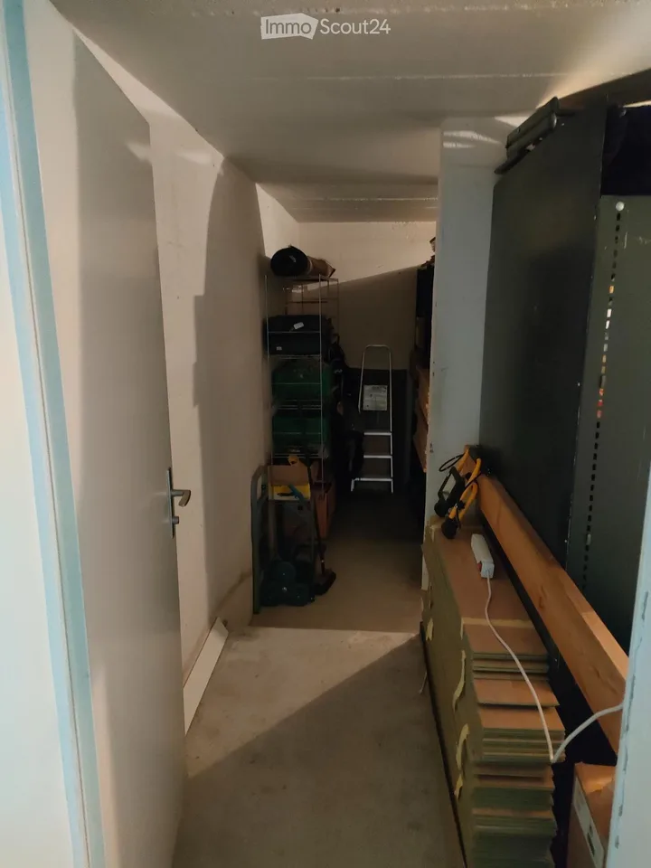 Trockener & beheizter Lagerraum (26m²) mit separatem Eingang – Foto 3 von 3