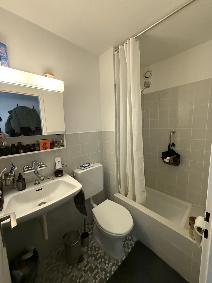 Gemütliche 1½-Zimmer-Wohnung mit Aussenparkplatz