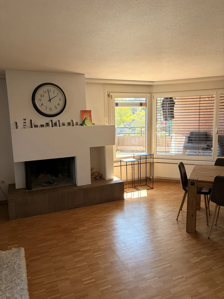 Zimmer in 5er WG zur Untermiete | 4 Monate | Uetliberg