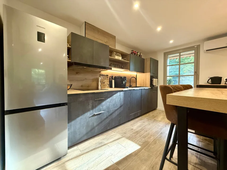 Ein Apartment voller Charme mit privatem Garten in Thonon-les-Bains – Foto 8 von 13