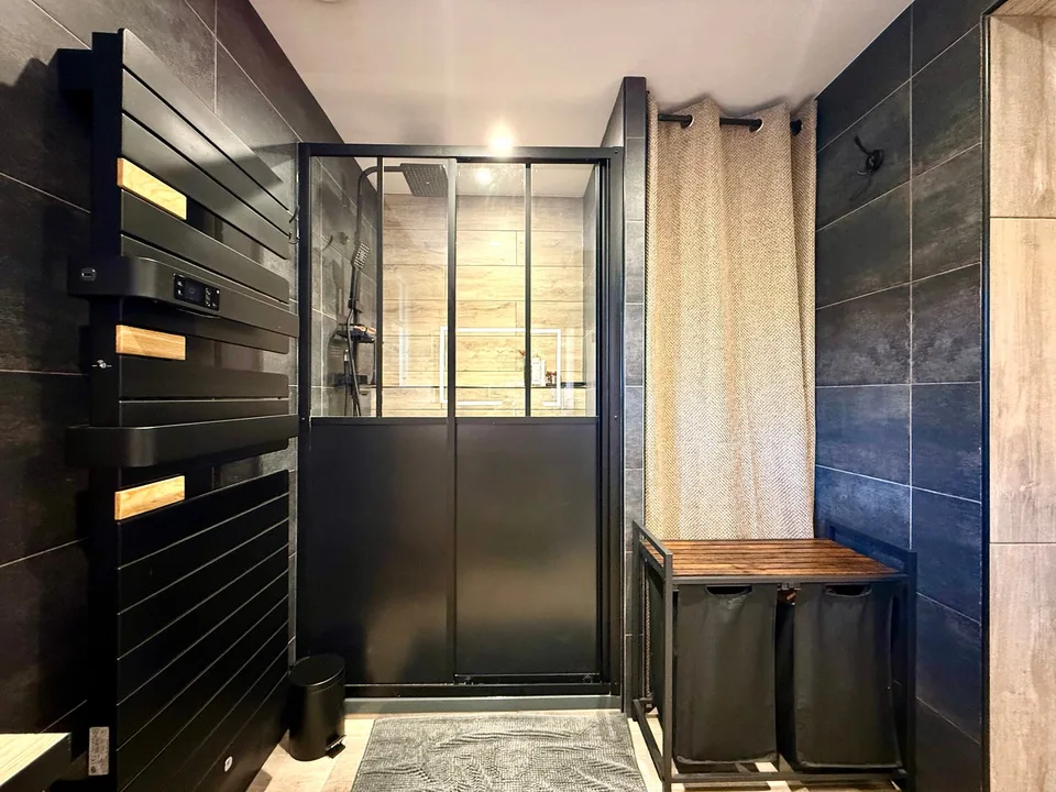 Ein Apartment voller Charme mit privatem Garten in Thonon-les-Bains – Foto 10 von 13