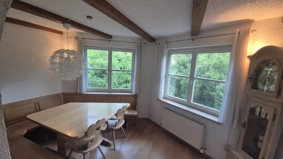 Degernau - großes Einfamilienhaus in schöner Lage 191m² – Foto 10 von 12