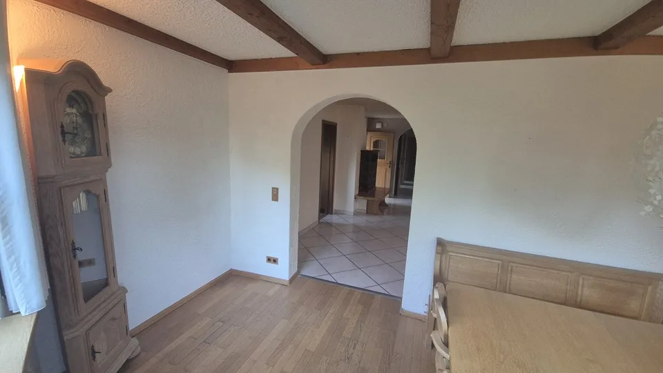 Degernau - großes Einfamilienhaus in schöner Lage 191m² – Foto 11 von 12