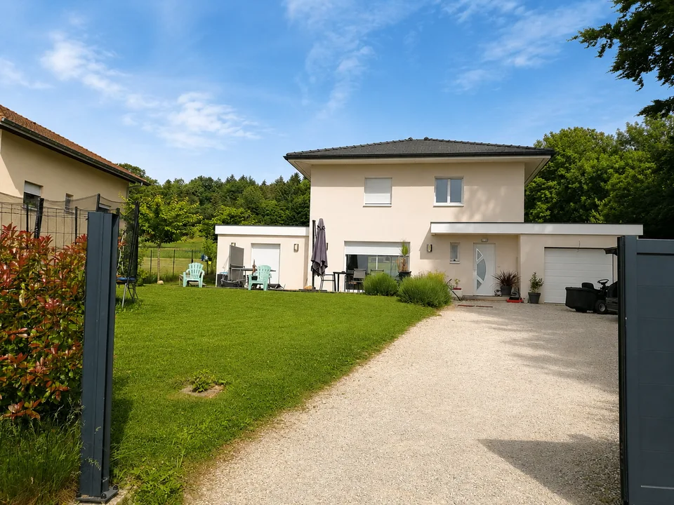 Chavannaz - Casa familiare recente di 136 m² con giardino di 1.200 m², vista aperta e ambiente privilegiato – foto 2 di 11