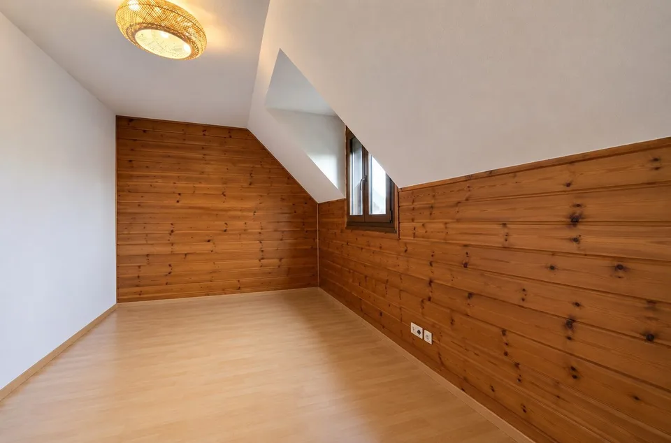 Kanadisch-stilvolles Haus – Absolute Ruhe & hochwertige Ausstattung – Foto 14 von 26