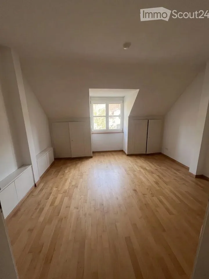 Bern Brunnadern - Dachwohnung – Foto 18 von 19
