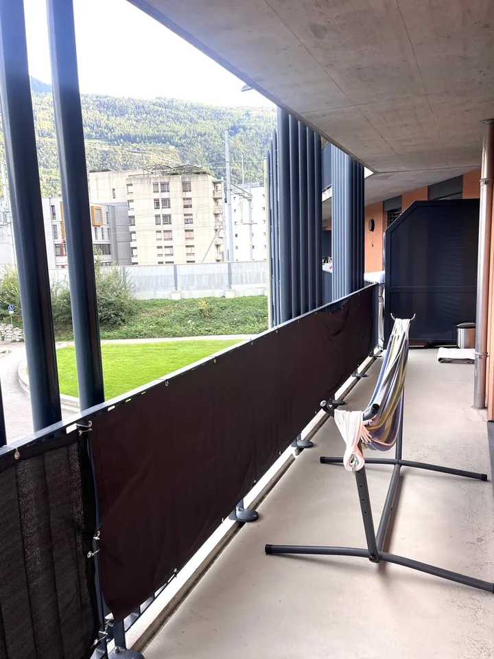Helles möblierte 3,5-Zimmer-Wohnung mit Balkon und Bergblick in Martigny