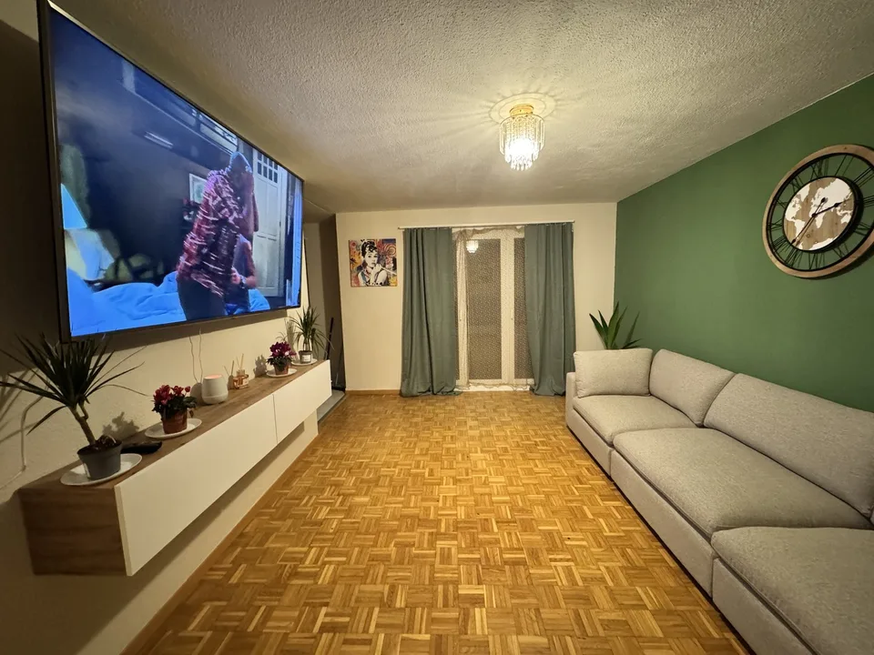 1 room for rent