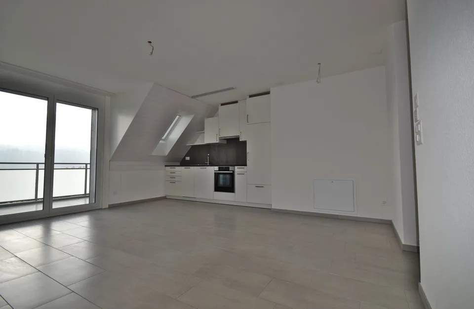 Appartement mansardé moderne 2,5 pièces avec vue panoramique