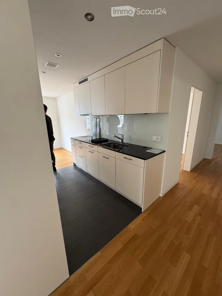 Appartement 3.5 pièces avec place de garage à Kreuzlingen à partir du 01.11