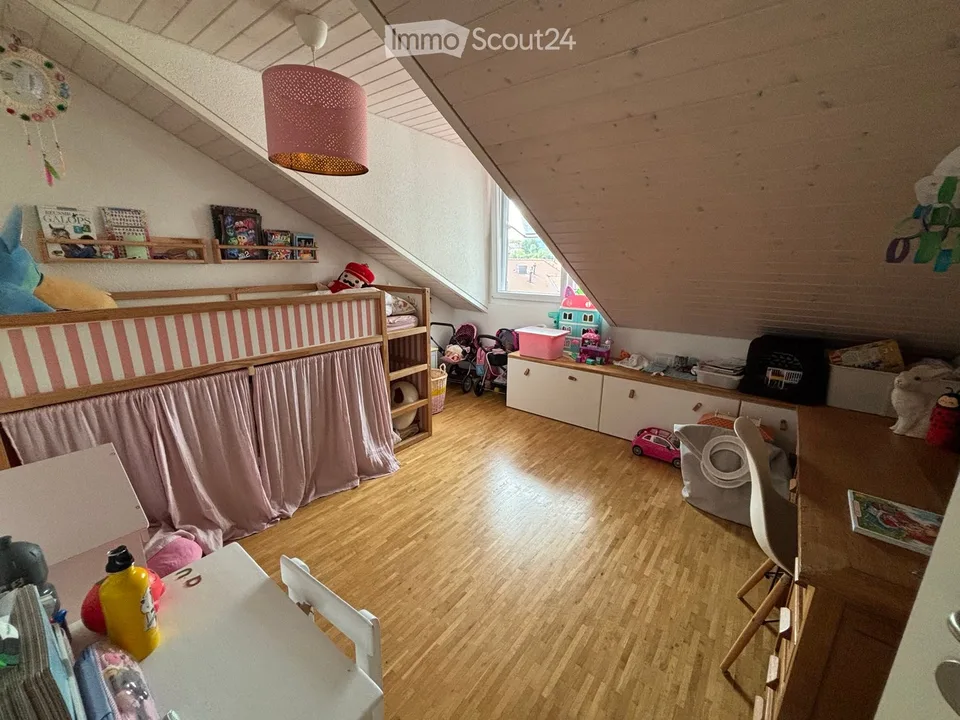 Bellissimo duplex di 4.5 locali nel centro di Blonay