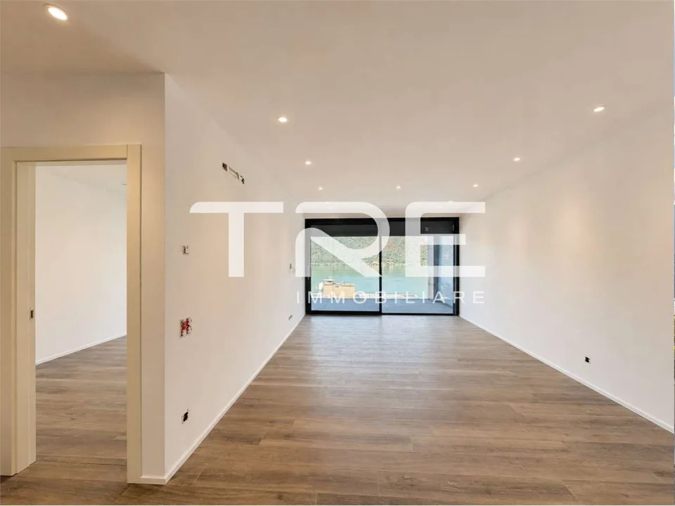 Zweizimmerwohnung in Bissone – Foto 4 von 12