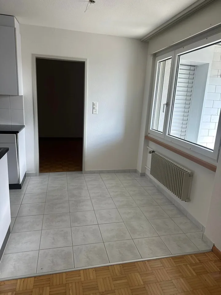 Appartement lumineux 2.5 pièces avec balcon à Fislisbach – disponible immédiatement !
