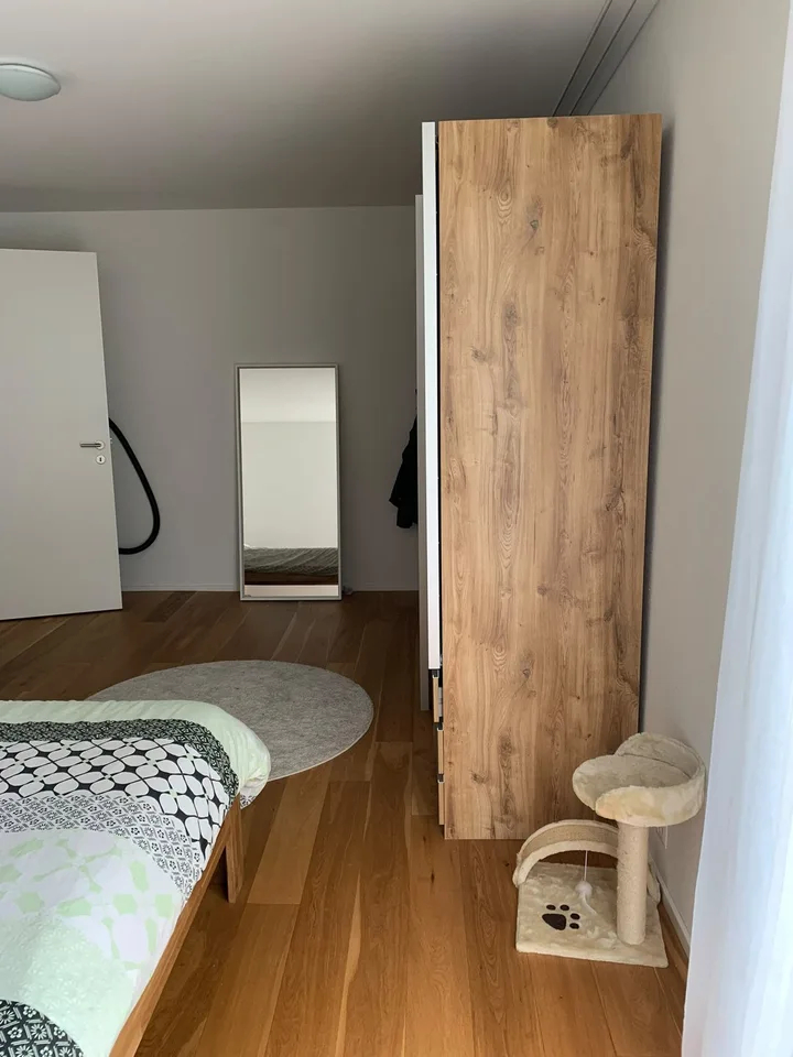 Appartement moderne 3.5 pièces avec balcon spacieux à Uster