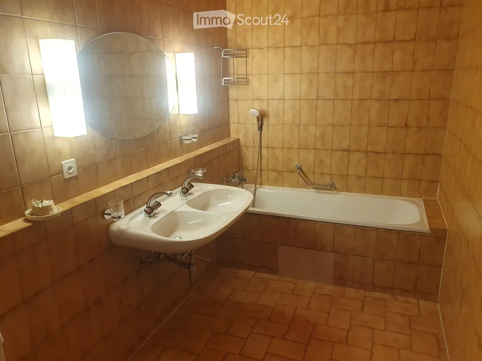 4 1/2 rooms, 130 M2, Grand'Rue 30A, 1083 Mézières