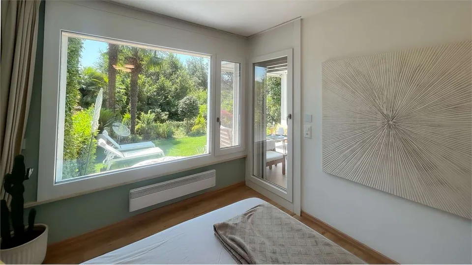 Elegantes Haus mit Garten und grünem Blick – Foto 13 von 13
