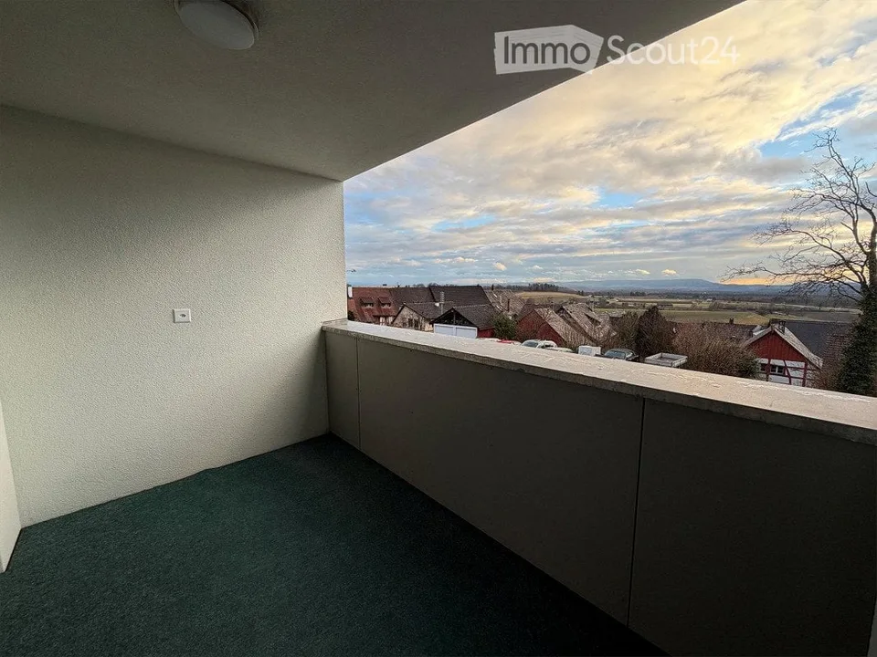 Modern 5.5 room apartment in owner-occupier standard