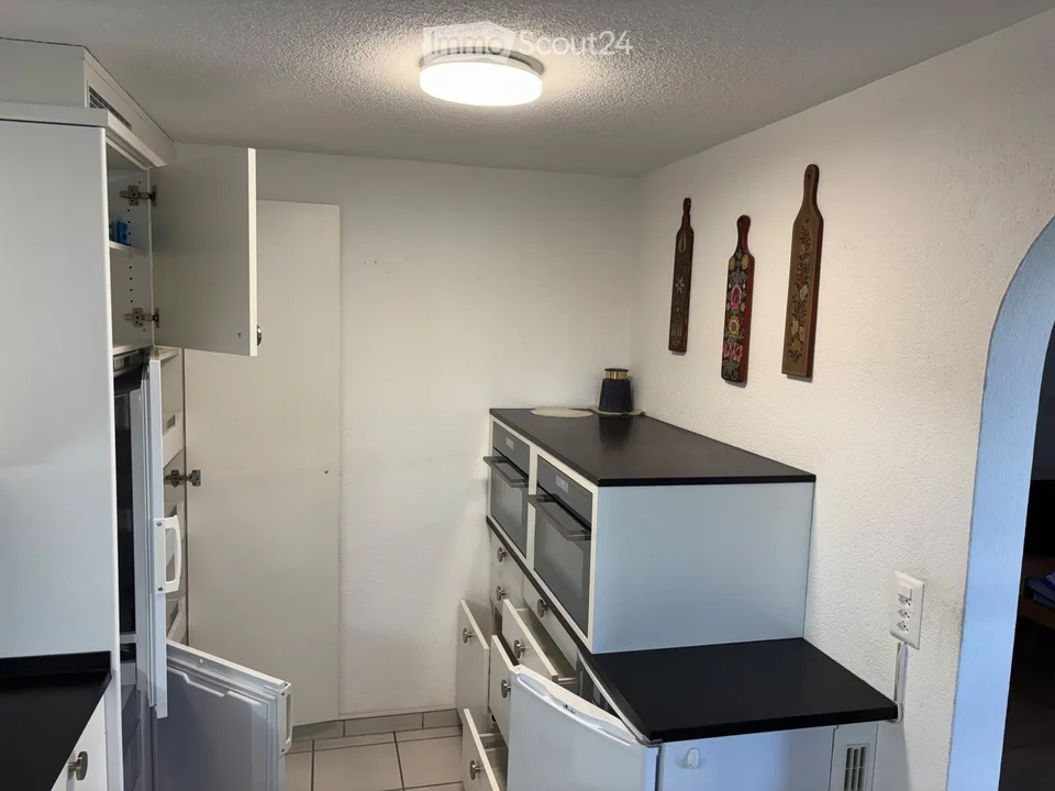 Appartement attractif de 3,5 pièces avec balcon géant et garage individuel