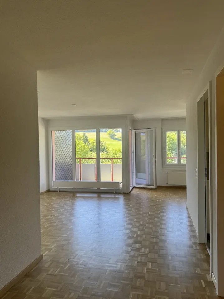 Spacious and bright 3.5-room apartment