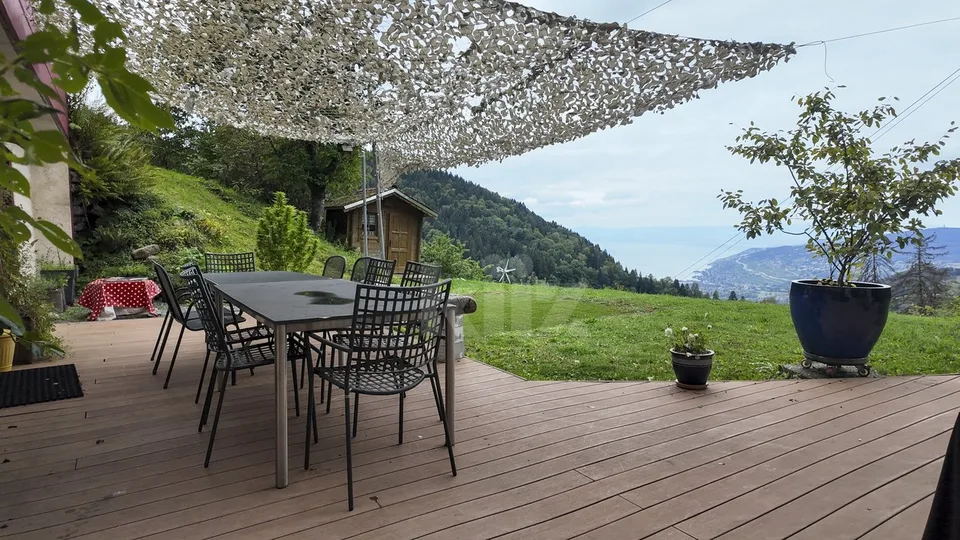 Beautiful individual house with lake view – photo 5 of 13