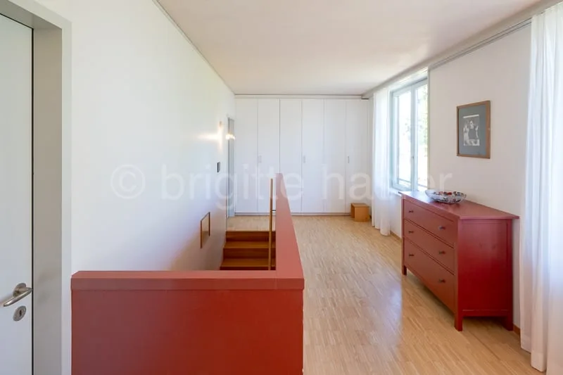 Vivere nel verde: casa unifamiliare angolare a 5 locali in una posizione esclusiva al Buremichelskopf – foto 10 di 13