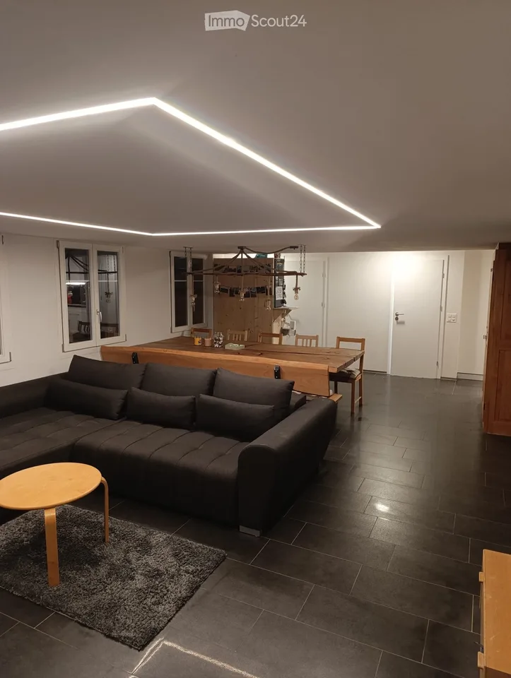 Charming 4.5-room apartment in a green setting