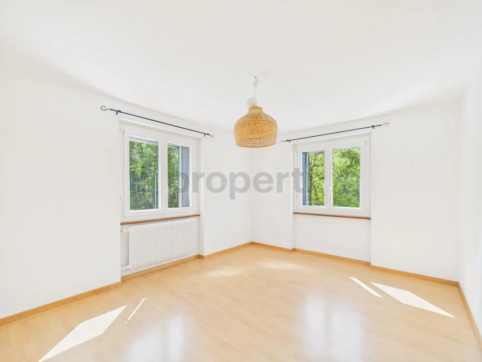 Charming 3.5 rooms in a peaceful living environment between nature and comfort
