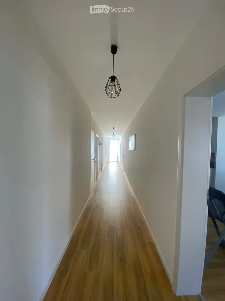 Geräumige 4.5-Zimmer-Wohnung, gut gelegen - Sainte-Croix