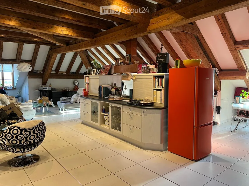 Duplex 220m² 3,5 Zimmer Cornaux