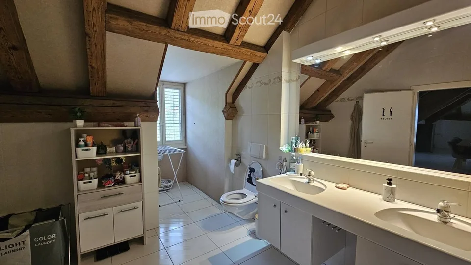 Duplex 220m² 3,5 Zimmer Cornaux