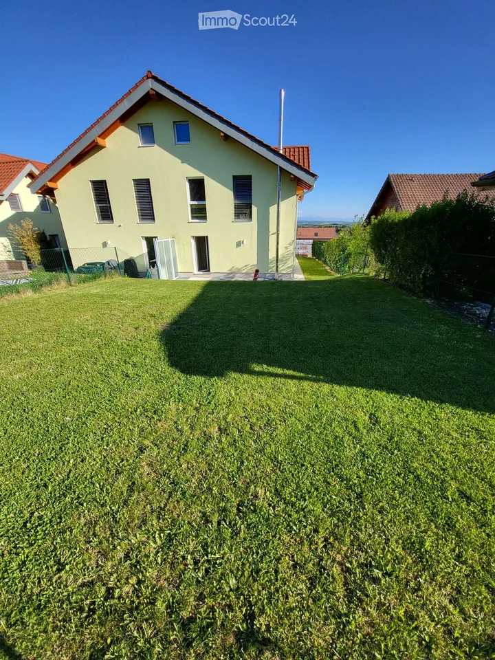 Lumineux 3,5 pièces de 80 m² avec grand balcon et jardin