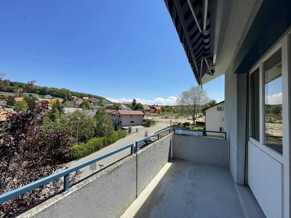 CORDAST (DE) - 1,5 Zimmer im 1. Stock