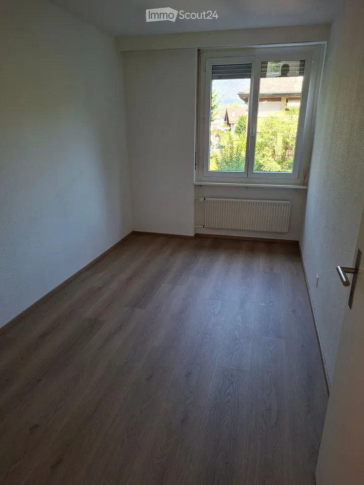 Bright 3.5-room apartment with balcony in Zuchwil – available immediately!