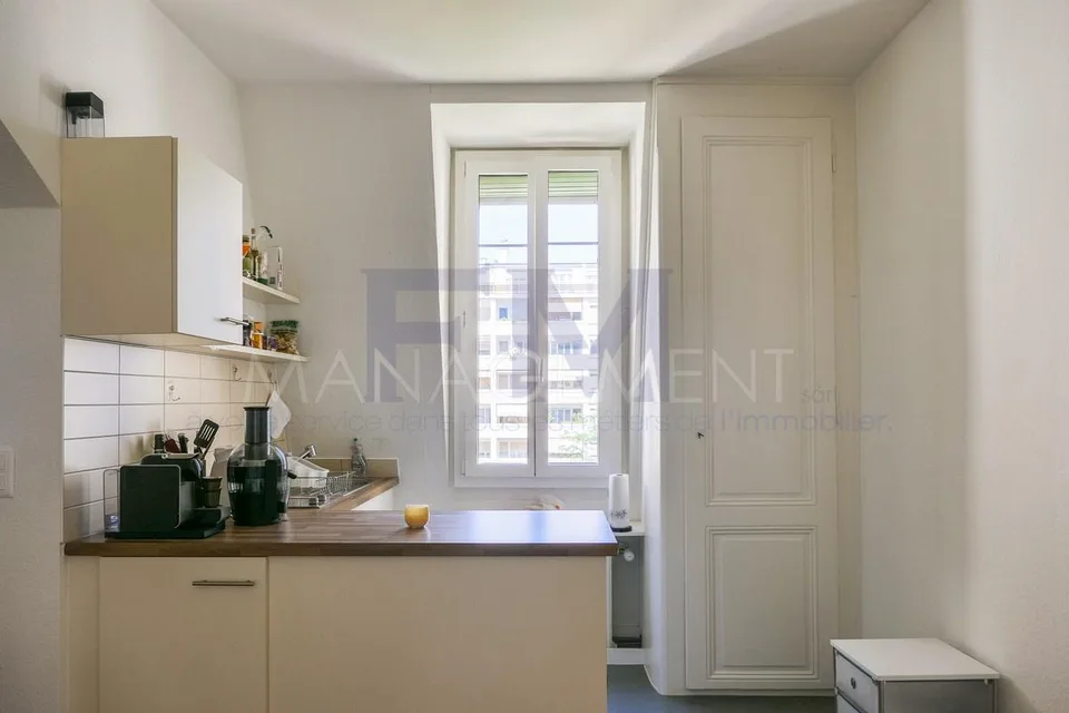 Rue Monnier ? 2 möblierte Zimmer von ca. 70 m² im 3. Stock – Foto 3 von 6