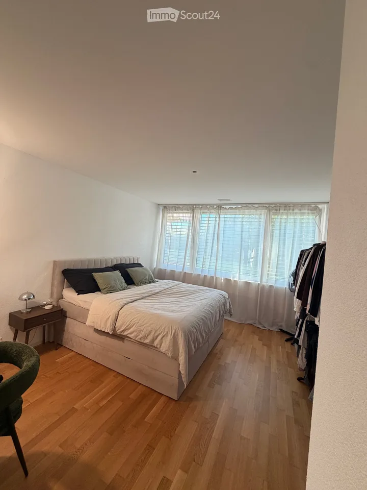 Helle 2,5 Zimmer Wohnung