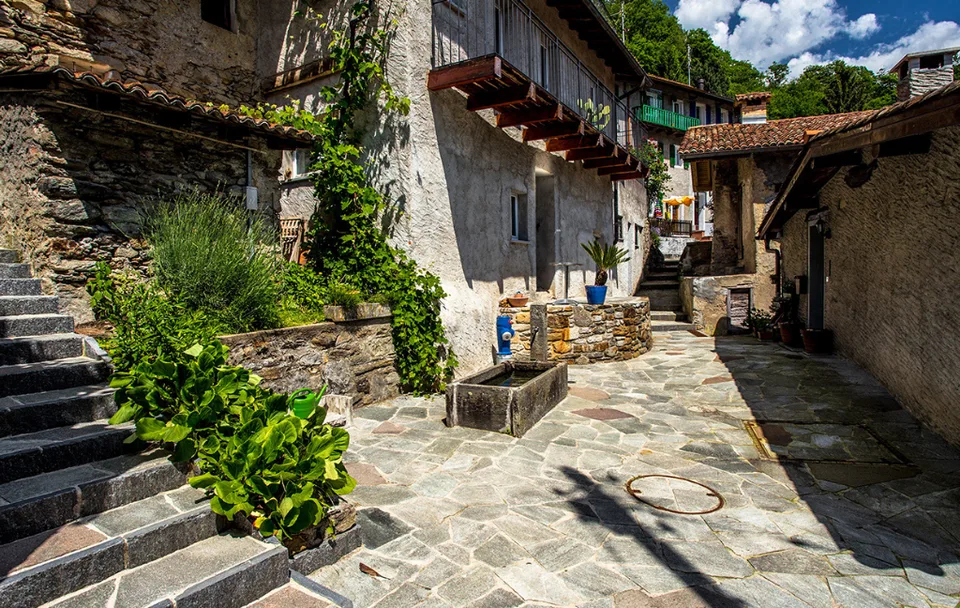 Casa indipendente in mezzo alla natura – foto 9 di 10